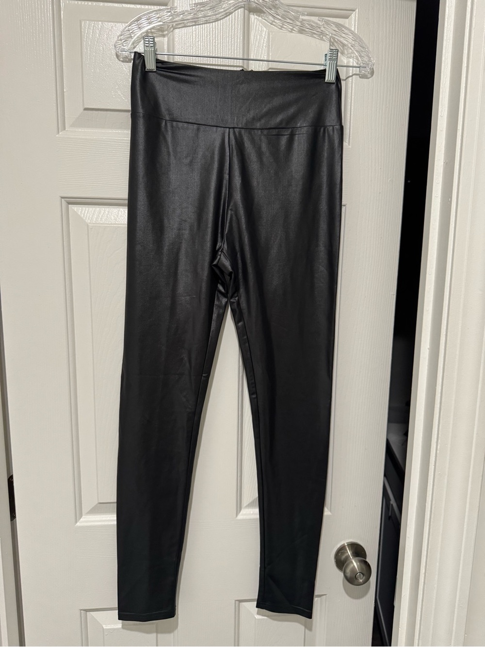 Hot Miami Styles Black Liquid Gloss Leggings
